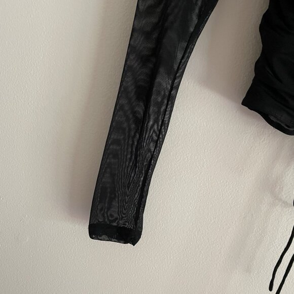 Princess Polly Wmn 4 Black Mesh Gothic Long Sleeve Lace Up Cropped Nola Rain Top - Picture 5 of 12